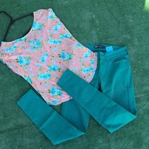 Levi’s jeans & Kirra Pacsun Floral Shirt outfit!